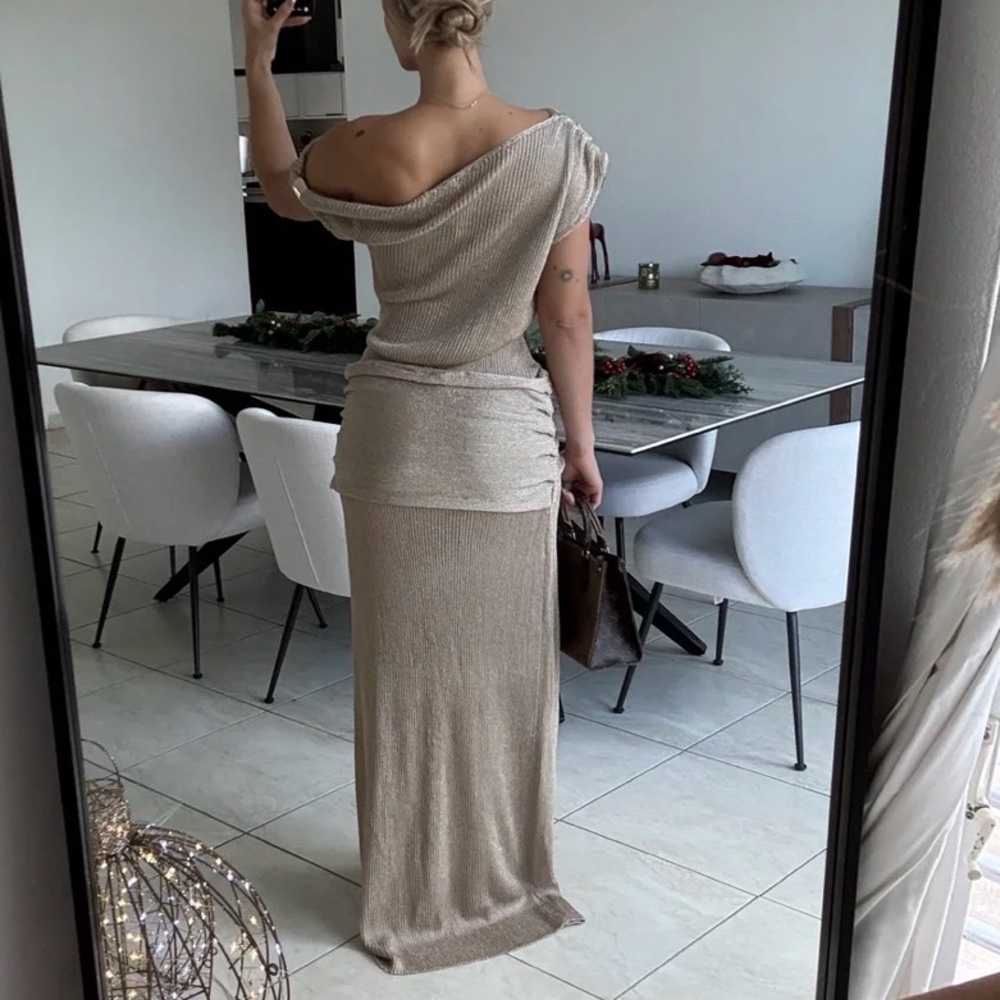 Chic One-Shoulder Beige Maxi Dress - Picture 3 of 6